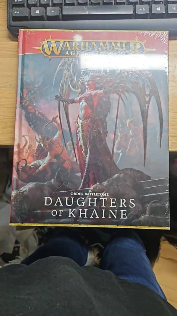 Warhammer Age of Sigmar - Daughters of Khaine Limited Edition 3rd 2022 Battletome